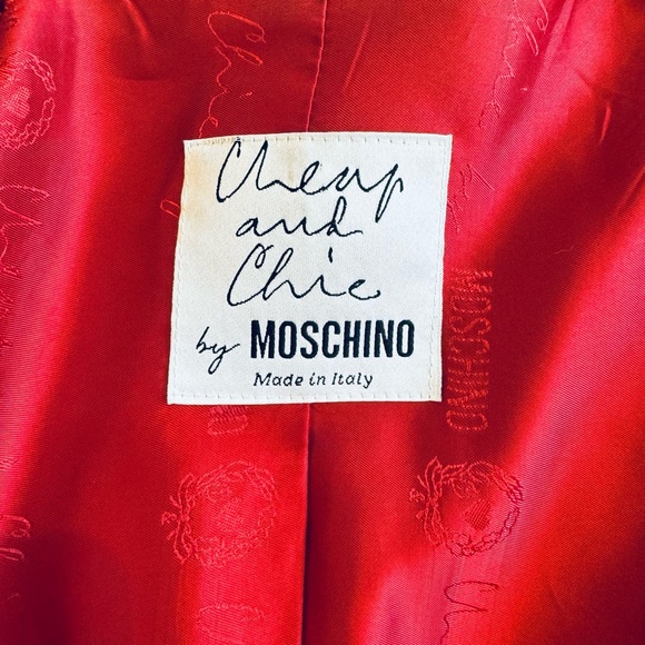 1990s Moschino Cheap and Chic Blazer - Picture 10 of 11